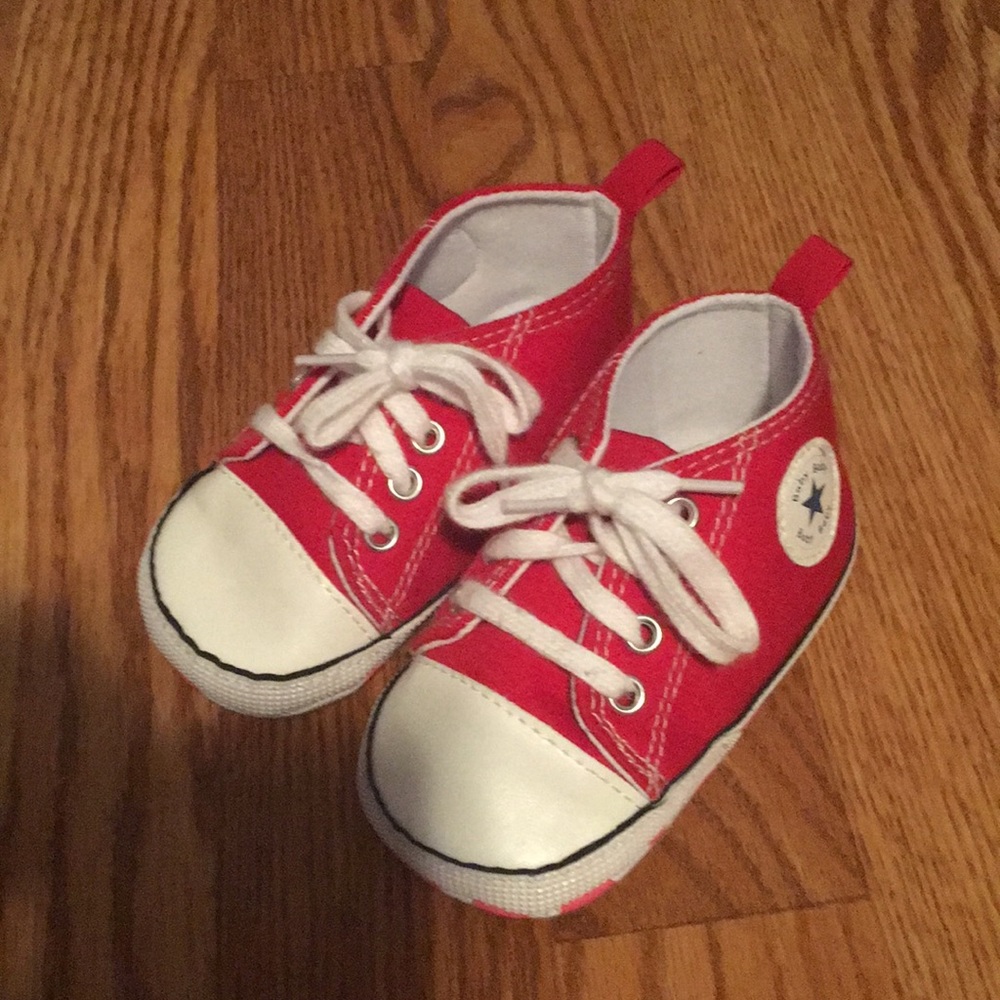 Red Converse like shoe